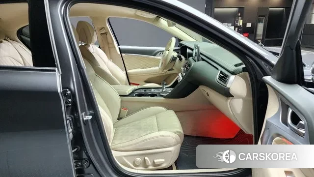 Genesis G70 id 3454844 из Кореи 20