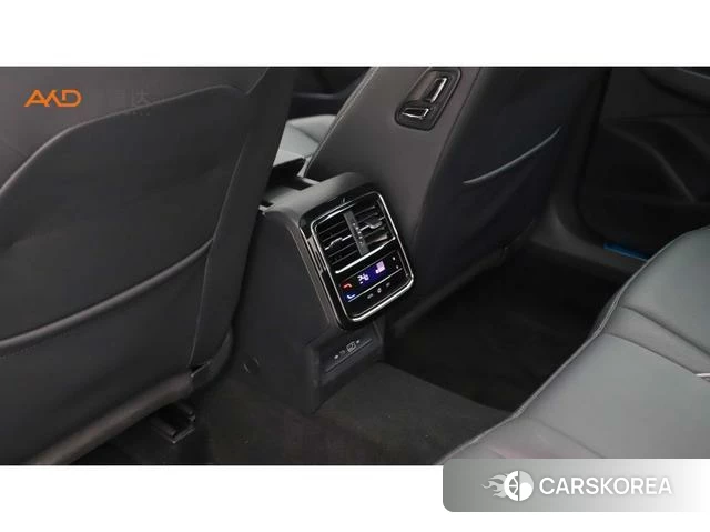 Volkswagen Passat id 4314571 из Китая 10