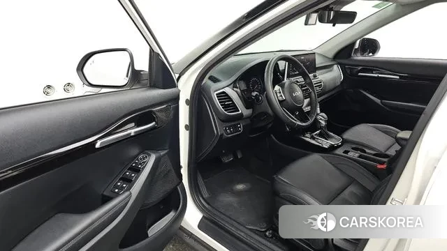 Kia Seltos id 3680898 из Кореи 21