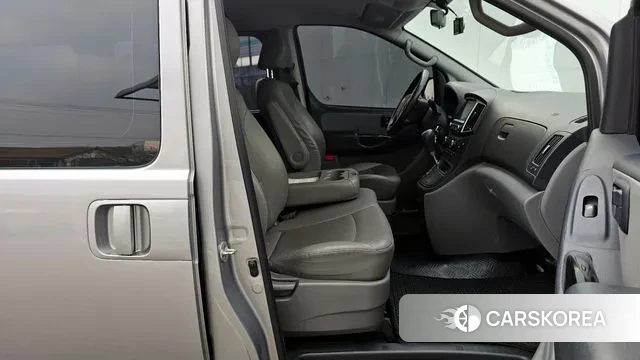 Hyundai The New Grand Starex id 3558036 из Кореи 20