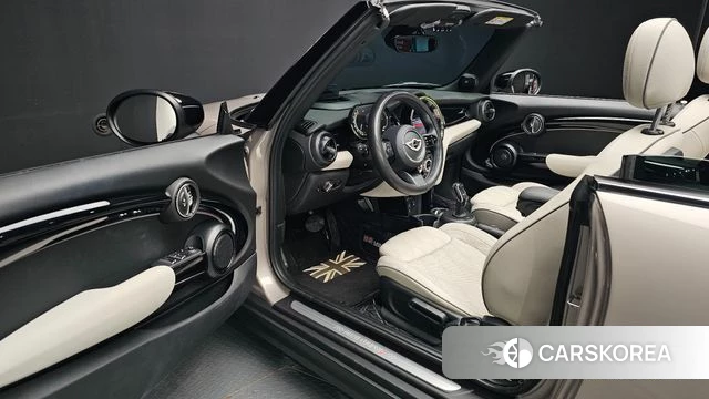 Mini Cooper S Convertible id 4395509 из Кореи 35