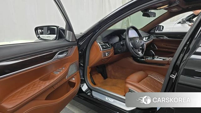 BMW 7 Series (G11) id 4642338 из Кореи 33