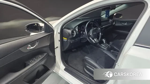 Kia Come New K3 id 3672738 из Кореи 20