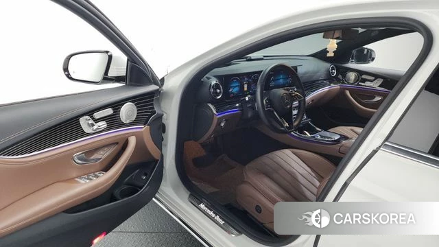 Mercedes-Benz E-Class W213 id 4283323 из Кореи 36