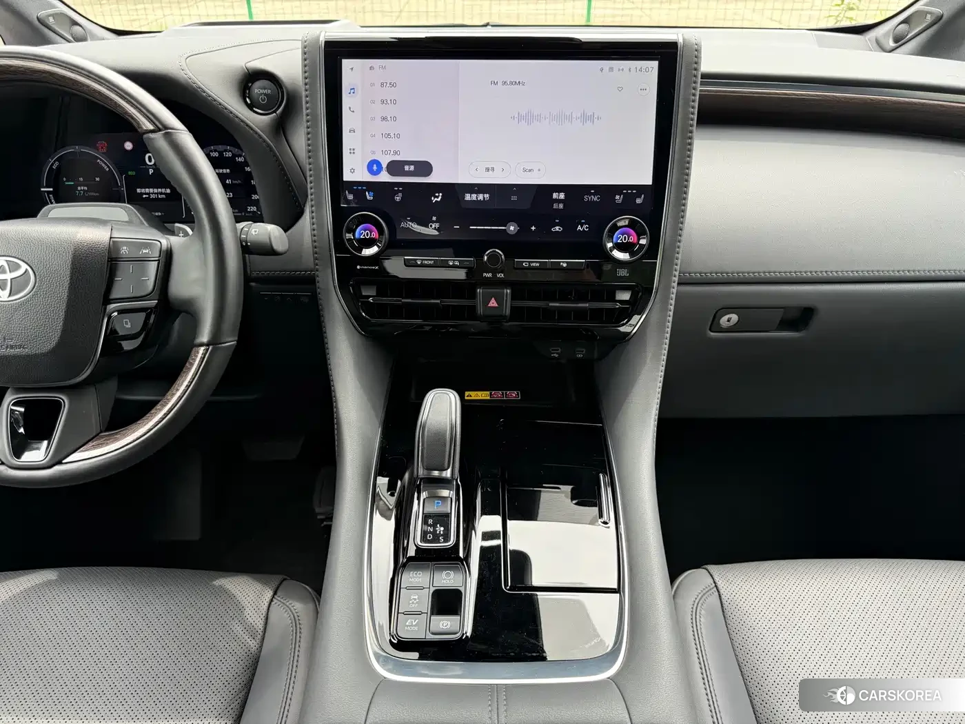Toyota Elfa id 4628079 из Китая 15