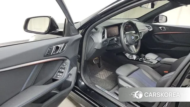 BMW 1 Series (F40) id 3431875 из Кореи 20