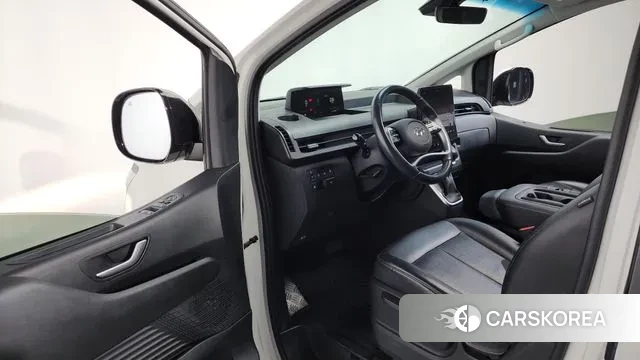 Hyundai Staria id 3566530 из Кореи 20