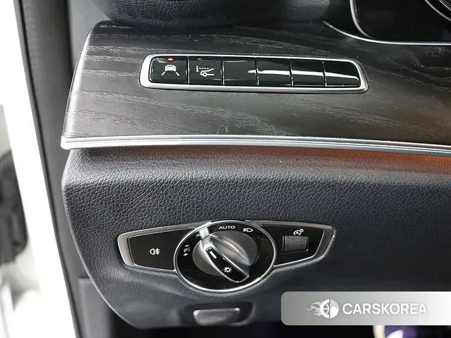 Mercedes-Benz E-Class W213 id 3599076 из Кореи 20