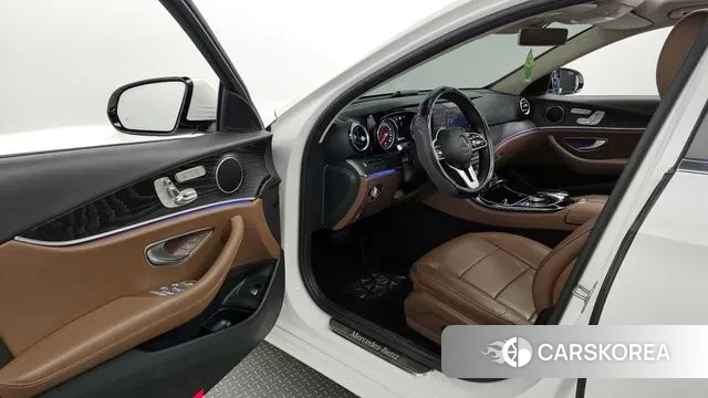 Mercedes-Benz E-Class W213 id 2999791 из Кореи 20