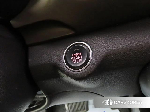 Kia Stonic id 4900968 из Кореи 20