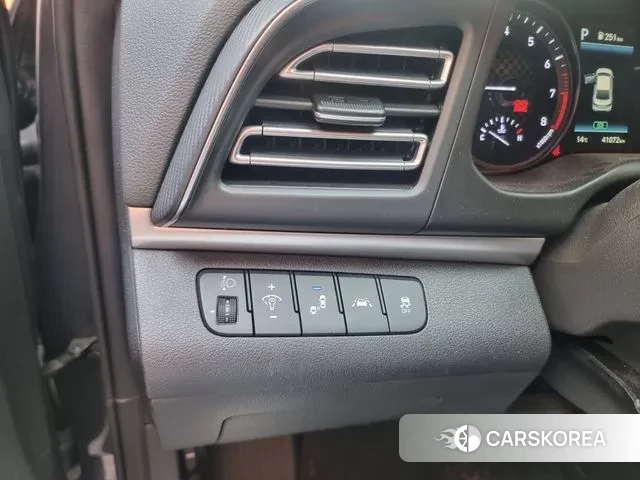 Hyundai The New Avante AD id 3778911 из Кореи 12