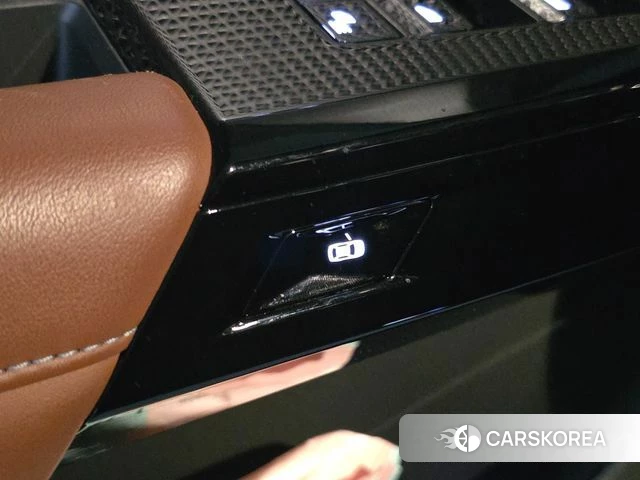 BMW 7 Series (G70) id 3798842 из Кореи 15