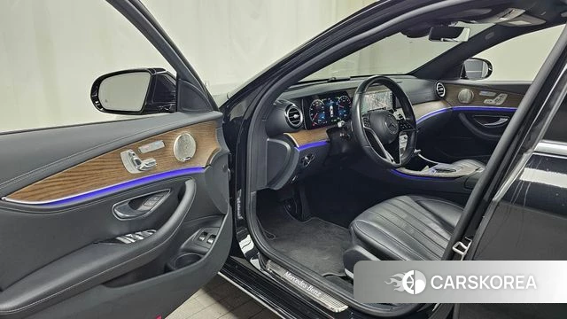 Mercedes-Benz E-Class W213 id 4735402 из Кореи 32
