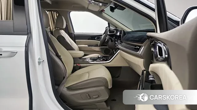 Kia Carnival 4th generation id 3342101 из Кореи 20