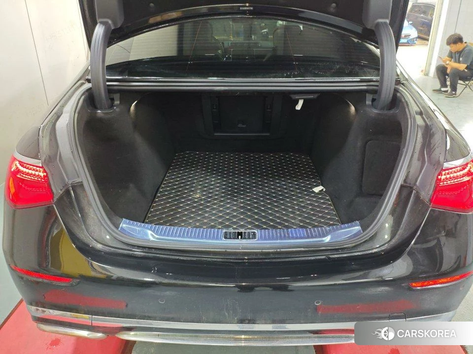 Mercedes-Benz Maybach S-class id 4455284 из Китая 13