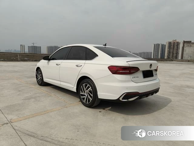 Volkswagen Lavida id 4255979 из Китая 20