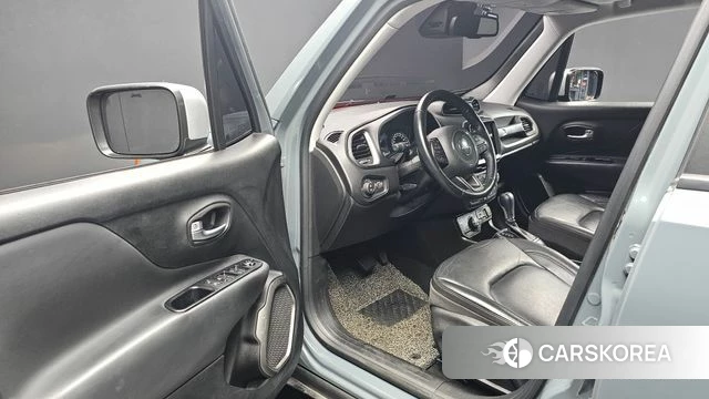 Jeep Renegade id 4546956 из Кореи 20