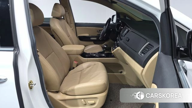 Kia The New Carnival id 3905822 из Кореи 20