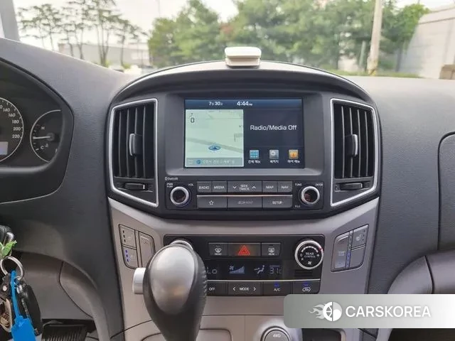 Hyundai The New Grand Starex id 3000568 из Кореи 20