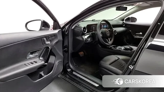 Mercedes-Benz A-Class W177 id 3434254 из Кореи 20