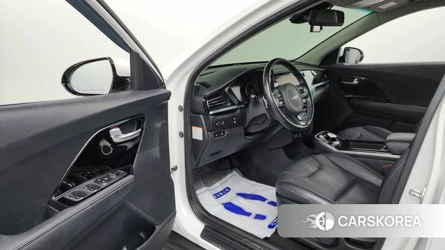 Kia Niro EV id 4250048 из Кореи 30