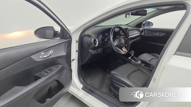 Kia The New K3 2nd generation id 4646637 из Кореи 34