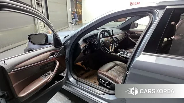 BMW 5 Series (G30) id 3474861 из Кореи 20