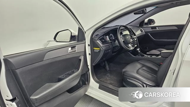 Hyundai Sonata New Rise id 4502512 из Кореи 31