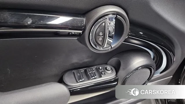 Mini Cooper Convertible id 3420506 из Кореи 15