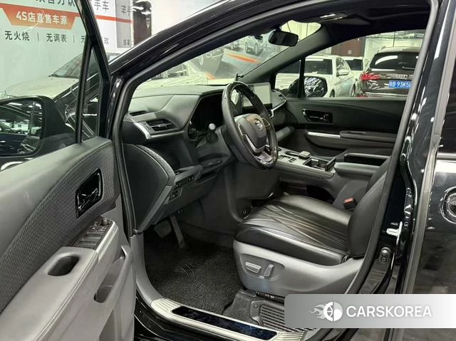Toyota Saina id 4333499 из Китая 13