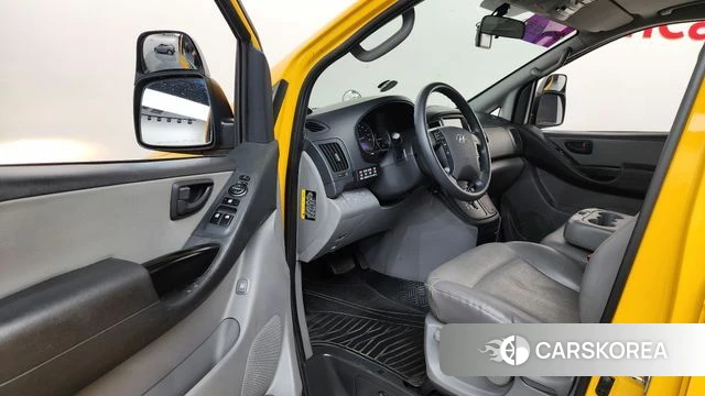 Hyundai The New Grand Starex id 4345696 из Кореи 30