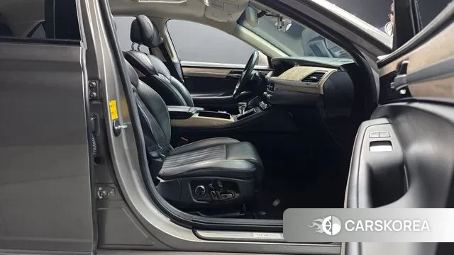 Genesis G90 id 3608216 из Кореи 20