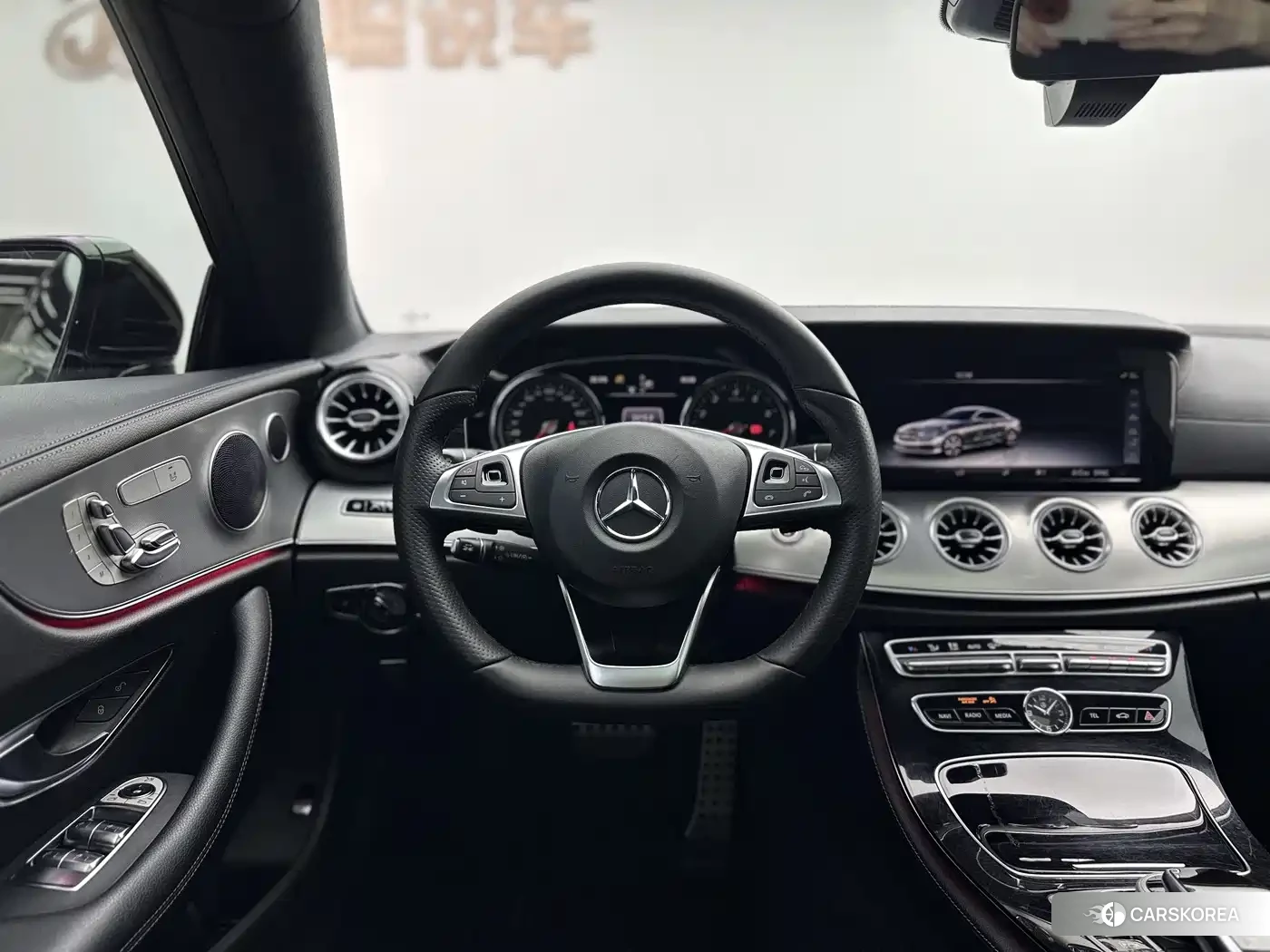 Mercedes-Benz E-Class id 4622675 из Китая 17