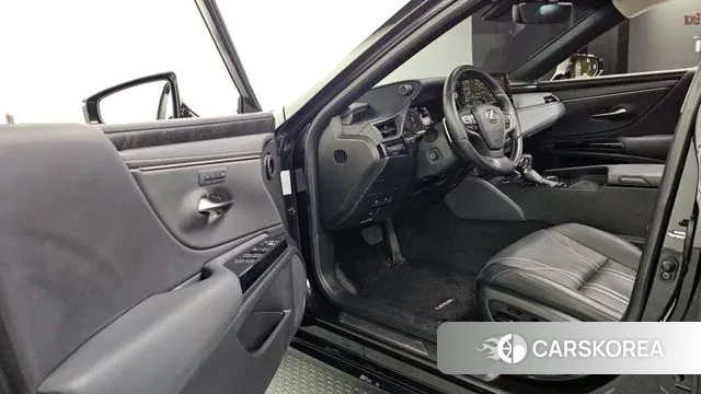 Lexus ES300h 7th generation id 3614801 из Кореи 20