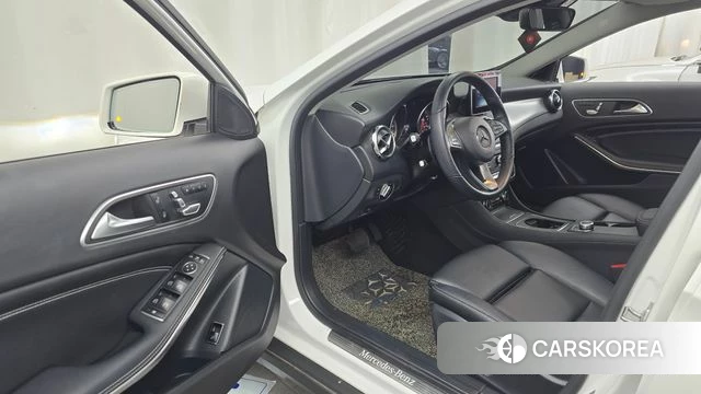 Mercedes-Benz GLA-Class X156 id 4536591 из Кореи 33