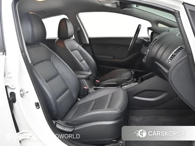 Kia The New K3 id 3061019 из Кореи 20