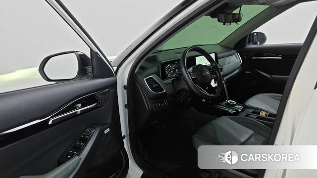 Kia The New Seltos id 4854626 из Кореи 20