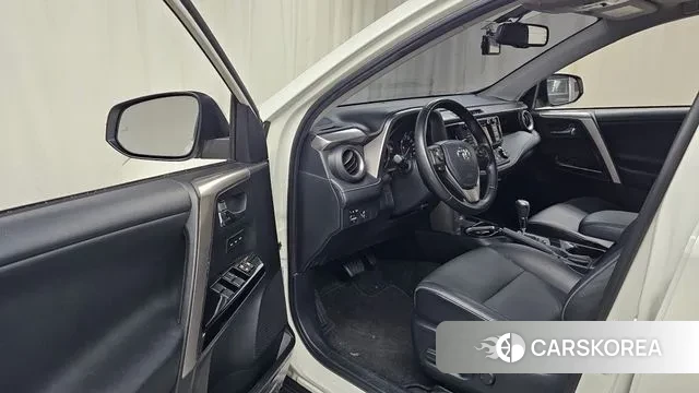 Toyota RAV4 id 3024655 из Кореи 20