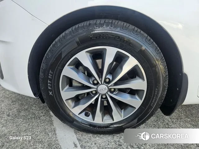 Kia All New Carnival id 3636805 из Кореи 18