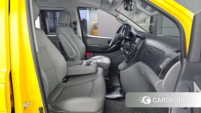 Hyundai The New Grand Starex id 3766142 из Кореи 20