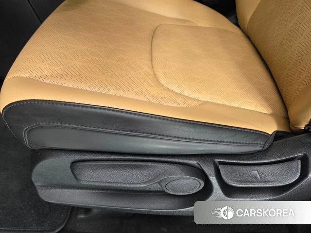 Kia Carnival 4th generation id 4631421 из Кореи 20