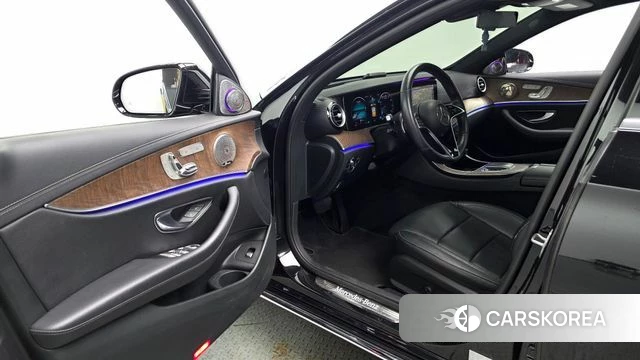 Mercedes-Benz E-Class W213 id 4594413 из Кореи 34