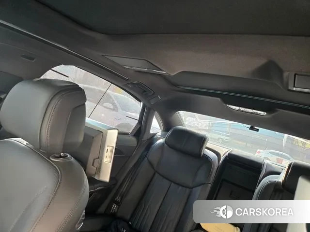 Audi A8 (D5) id 3585841 из Кореи 10