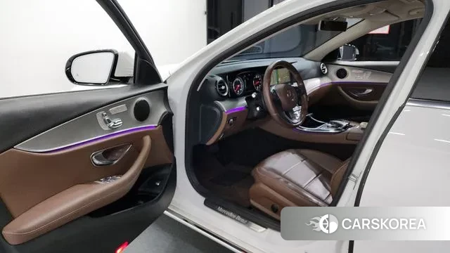 Mercedes-Benz E-Class W213 id 3188545 из Кореи 20