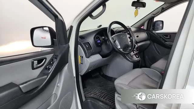 Hyundai The New Grand Starex id 3484898 из Кореи 20