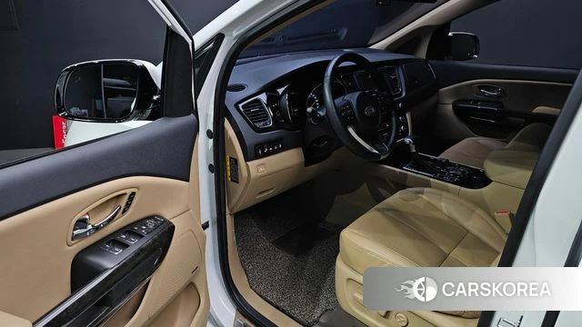Kia The New Carnival id 4294499 из Кореи 30