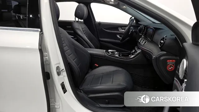 Mercedes-Benz E-Class W213 id 3515429 из Кореи 20