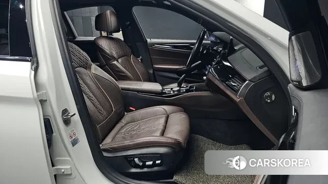 BMW 5 Series (G30) id 3515017 из Кореи 20