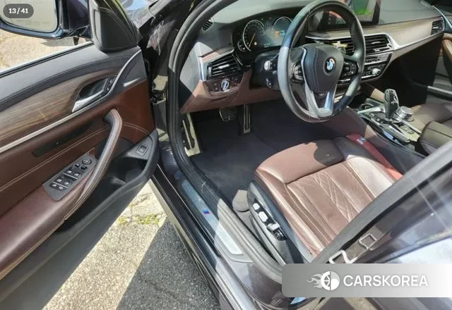 BMW 5 Series (G30) id 3098279 из Кореи 19