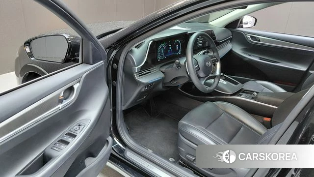 Hyundai The New Grandeur IG Hybrid id 4428497 из Кореи 32